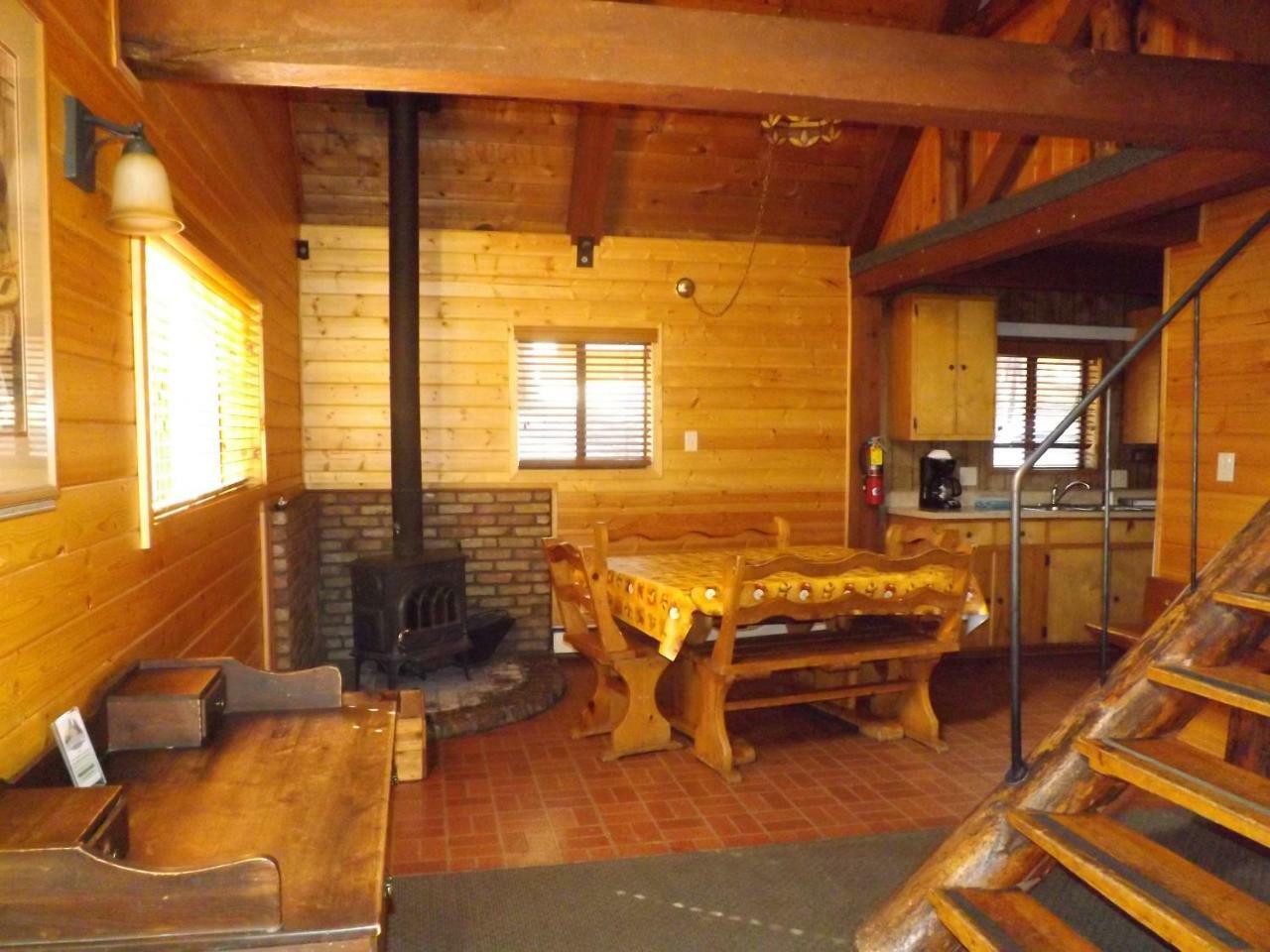 Arizona Mountain Inn & Cabins Flagstaff Exterior photo
